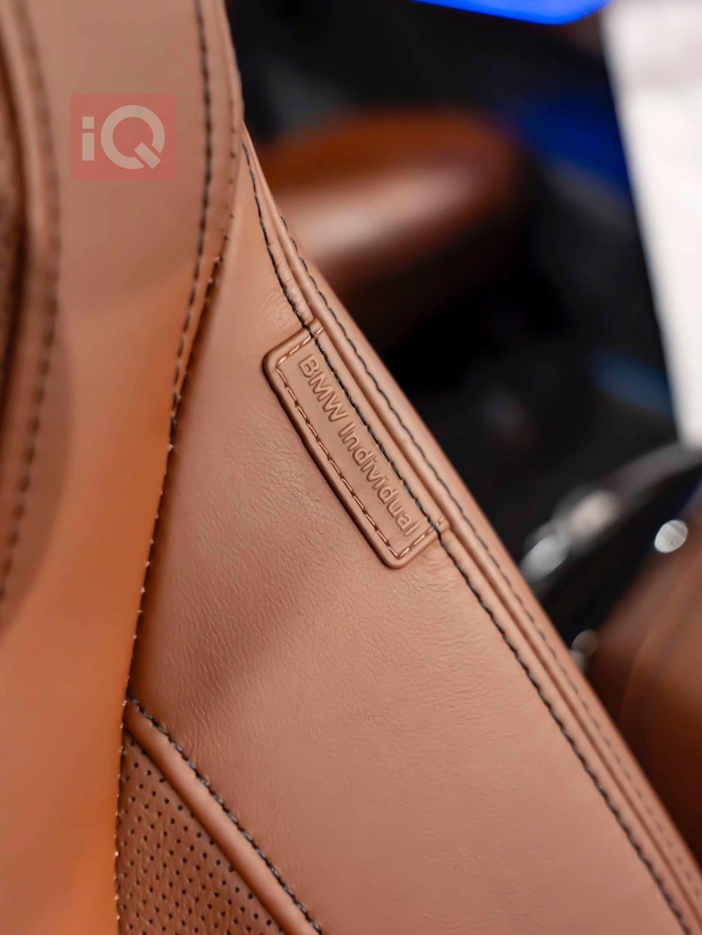 بی ئێم دەبڵیو X7